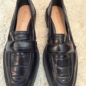 Schutz black loafers croc leather size 6.5 NWOT